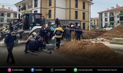 Göçük faciası: Bir işçi enkaz altında