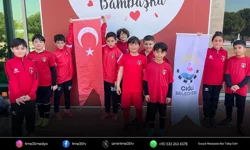 Çiğli’de futbol okulu çok yönlü eğitim veriyor