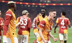Galatasaray derbide Fenerbahçe’yi 3-0 mağlup etti