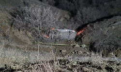 Maden işçilerini taşıyan minibüs devrildi