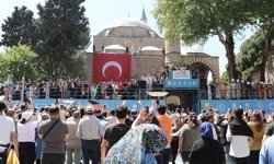 10 ton mesir macunu 20 dakikada saçıldı