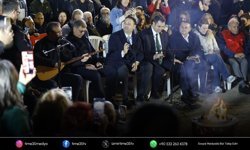 Meslek Fabrikası nöbetinde türkülü destek sürüyor