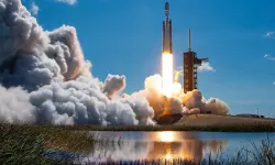 NASA, 54 yıl sonra Ay’a insanlı uçuşu başlattı