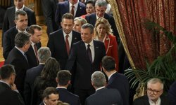 Özgür Özel: Milletin verdiği bayrağı bırakmayız