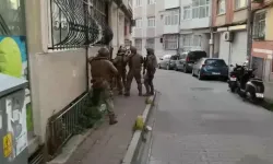 Sahte ikamet çetesi çökertildi!