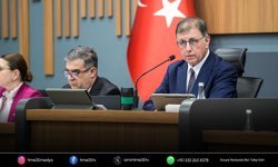 Tugay’dan İzmir vekillerine hizmet eleştirisi