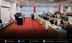 Bayraklı Meclisi’nde kesin hesap oyçokluğuyla geçti