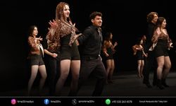 Bornova’da Elada Dans Festivali yoğun ilgi gördü