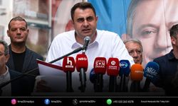 CHP İzmir’de mutlak butlan kararına protesto düzenledi