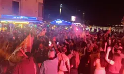 Galatasaray'ın şampiyonluğu İzmir'de coşkuyla kutlandı