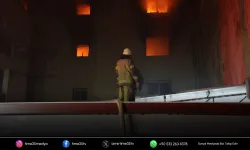 İzmir’de 5 katlı iş yerinde yangın paniği