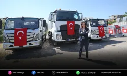Karşıyaka’nın temizlik filosu üç yeni kamyonla güçlendi