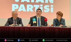 Özgür Bursalı’dan İzmir’de “Büyük Karar” Çağrısı