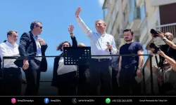 Özgür Özel’in mitingine hangi isimler katıldı?