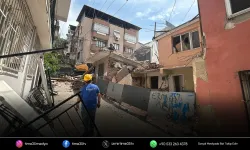 Buca Onat Tüneli’nde hasarlı yapıların yıkımı sürüyor