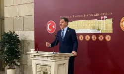 CHP'de olağanüstü kurultay için imzalar teslim edildi