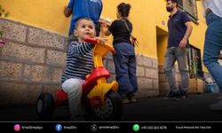 Basmane'de çocukların hayalleriyle çıkmaz sokak yenilendi