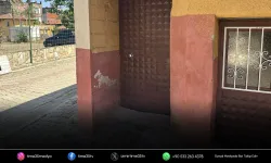 Kapıya asılan poşetten yeni doğmuş bebek çıktı