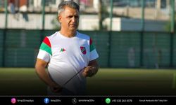 Karşıyaka'da Basatemür ile yola devam kararı alındı