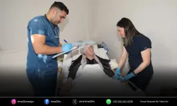 Menderes’in evde bakımı mutlu ediyor