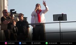 Özel'den alternatif il binasında dikkat çeken mesajlar