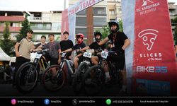 Karşıyaka'da Türkiye'nin ilk pump track gece yarışı