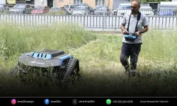 Çiğli'nin yeni mesai arkadaşı: Ot biçme robotu