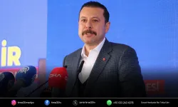 AK Partili Kaya’dan İktisat Kongresi binası çıkışı