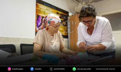 Bornova Belediyesi’nin el sanatları kursu kanser hastası Yeliz’e umut oldu