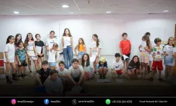 Tiyatronun yeni yetenekleri Karşıyaka’da yetişiyor