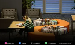 İzmir’de kitaplar ışığı söndürmüyor
