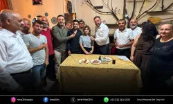 Karabağlar'da CHP'ye 200 kişilik katılım! Gümrükçü: "CHP'de bölünme olmaz"