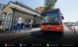İzmir'in kimliğini yansıtan Konak Durağı hizmete açıldı