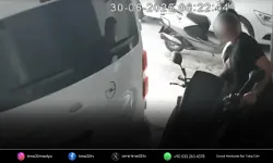 İzmir'de motosiklet hırsızlığı kamerada
