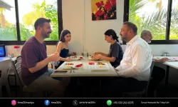 Utku Gümrükçü tekstil fabrikasında işçilerle buluştu