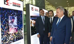 15 Temmuz fotoğraf sergisi İzmir Havalimanı’nda açıldı