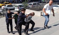 Banka görevlisi fark etti, 7 bin dolarlık tuzak bozuldu