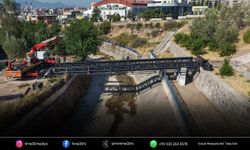 Karşıyaka’da 10 dakikalık yaya yolu 1 dakikaya inecek