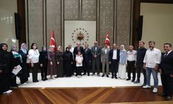 Erdoğan, okul saldırısı kurbanlarının ailelerini kabul etti