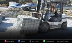 Kuşadası’nda 6 bin metrekarelik yolda yenileme başladı