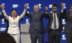 Erdoğan rozetlerini taktı! 3 başkan AK Parti'de