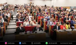 İzmir Büyükşehir Meclisi'nde grup başkan vekilleri belli oldu