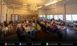 70 yıllık Şato yeniden İzmirlilerin buluşma noktası oldu