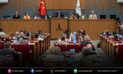 İzmir Meclisi’nde ulaşım ve kredi restleşmesi