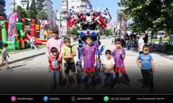 Bayraklı’da çocuklar sanat ve eğlenceyle buluştu