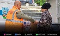 Kuşadası’nda 2 bin 831 gıda kolisi ihtiyaç sahiplerine ulaştı