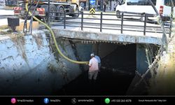 Kuşadası’nda Damlacık Deresi’nde temizlik çalışması