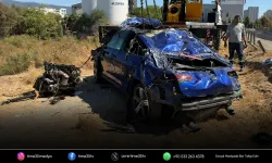 Kemalpaşa’da feci kaza: 1 ölü, 2 yaralı