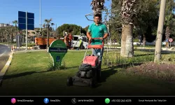 Kuşadası’nda yol güvenliği için temizlik seferberliği