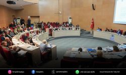 Gaziemir Meclisi’nde Işık ve Atmaca arasında sert tartışma